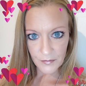 Meet your Posher, Stacy